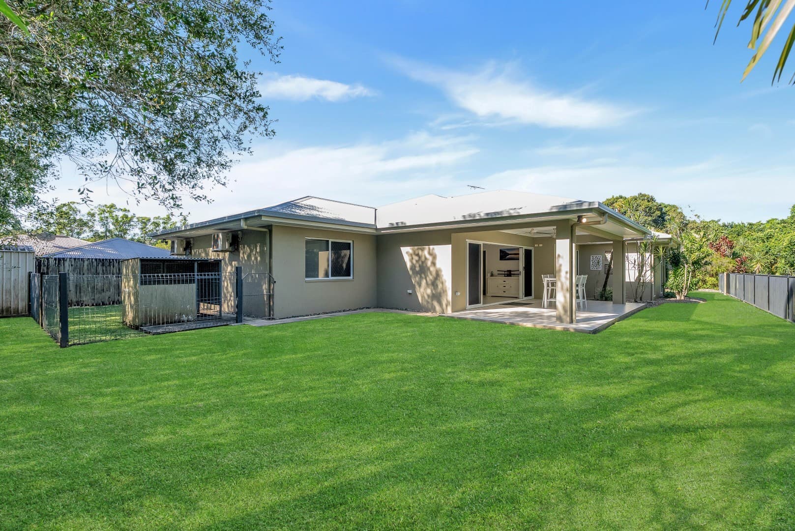 11 Charnley Avenue, Bentley Park, photo 3