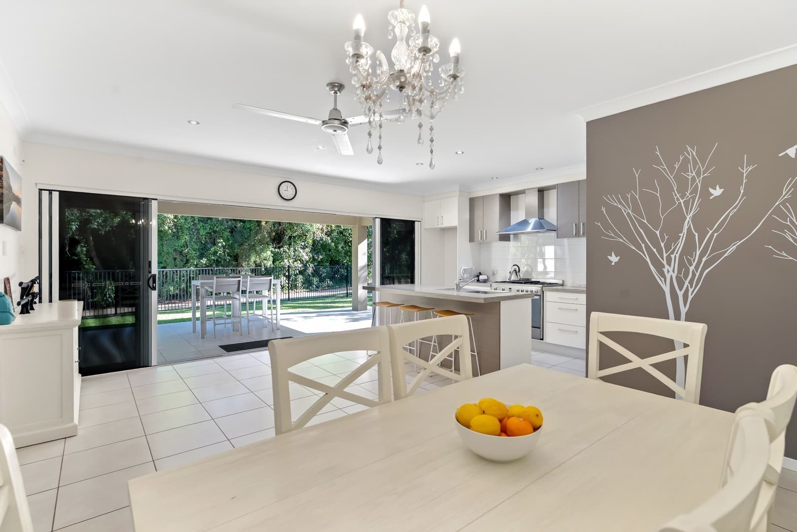 11 Charnley Avenue, Bentley Park, photo 9