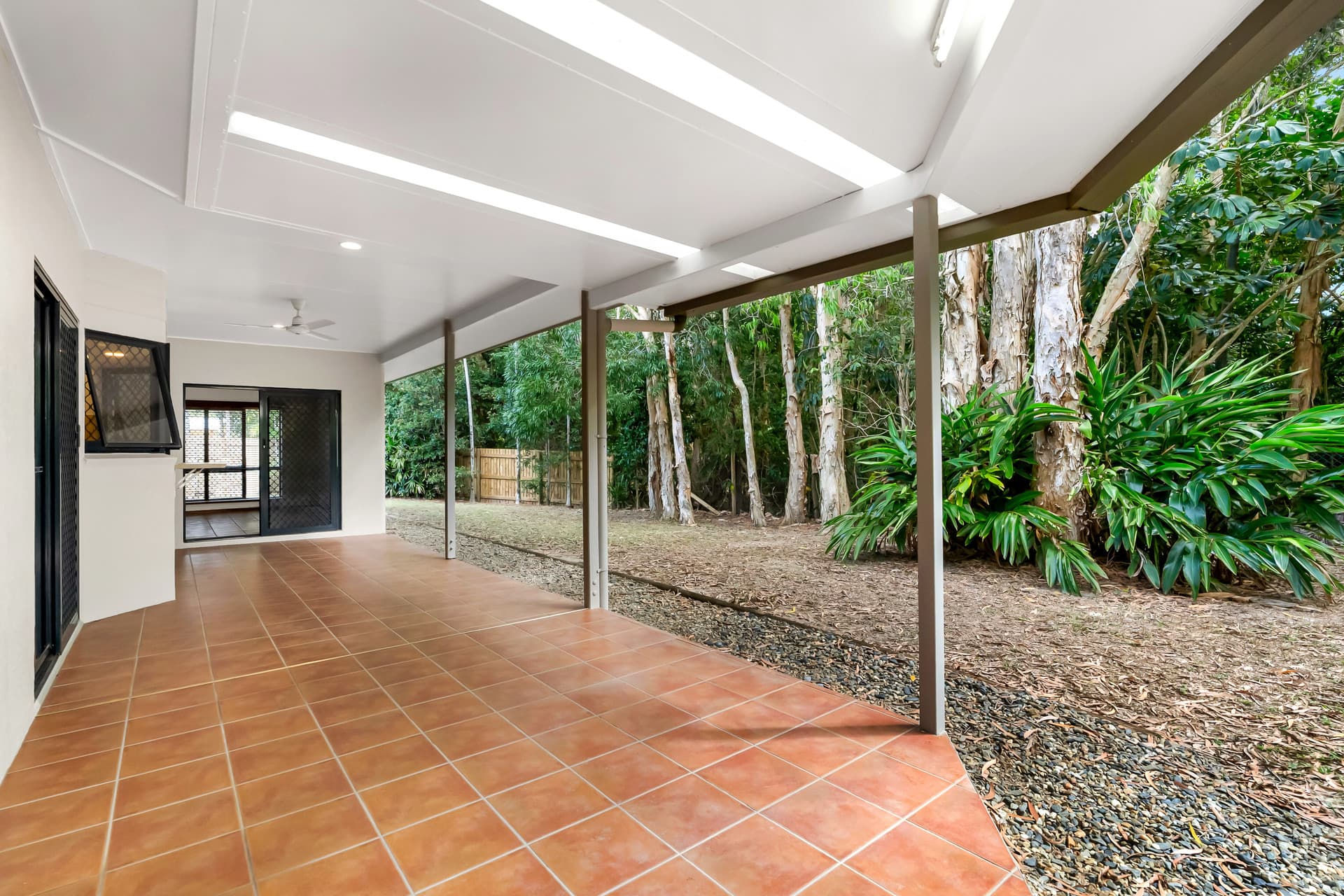 28 Cabarita Street, Kewarra Beach, photo 4