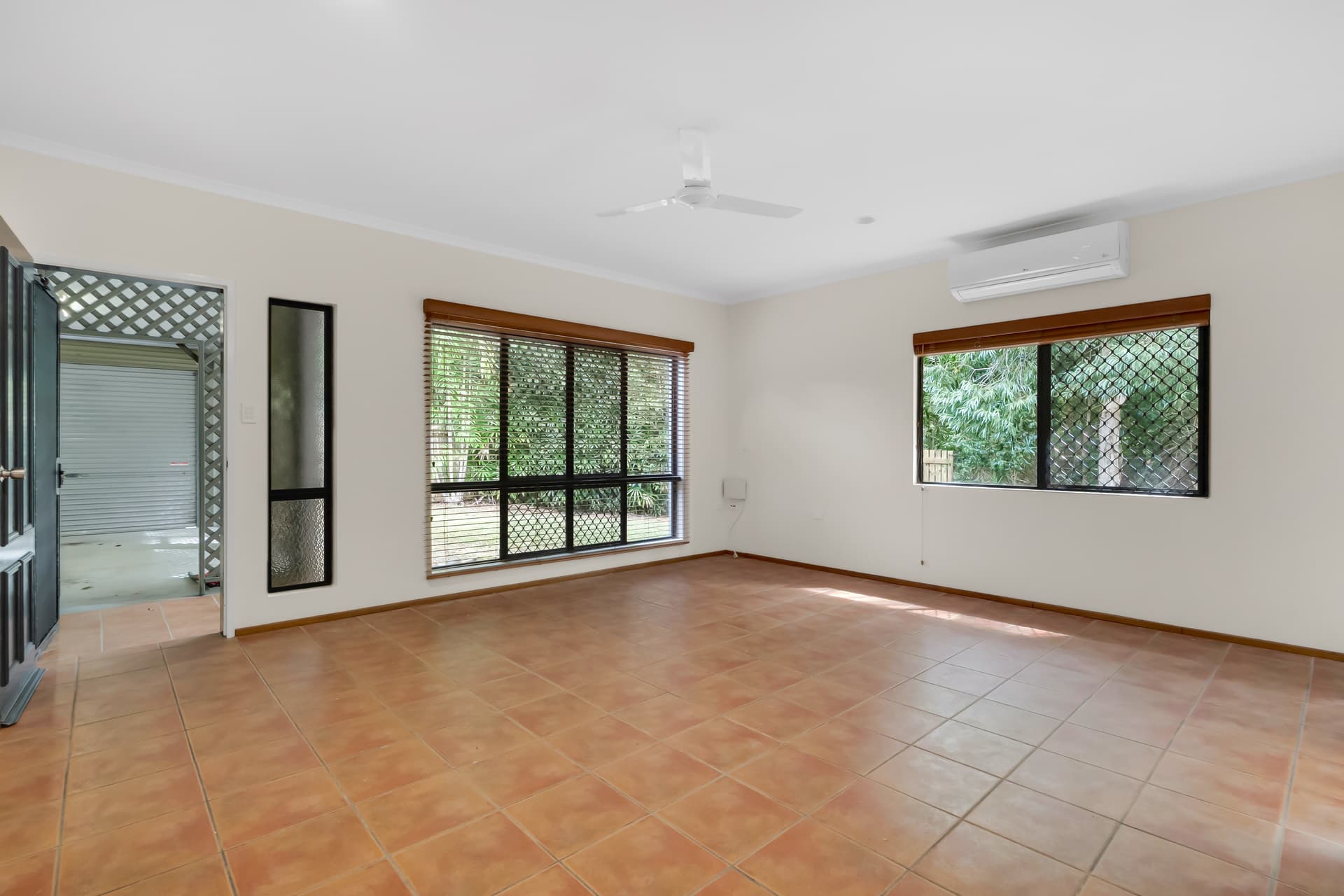 28 Cabarita Street, Kewarra Beach, photo 9