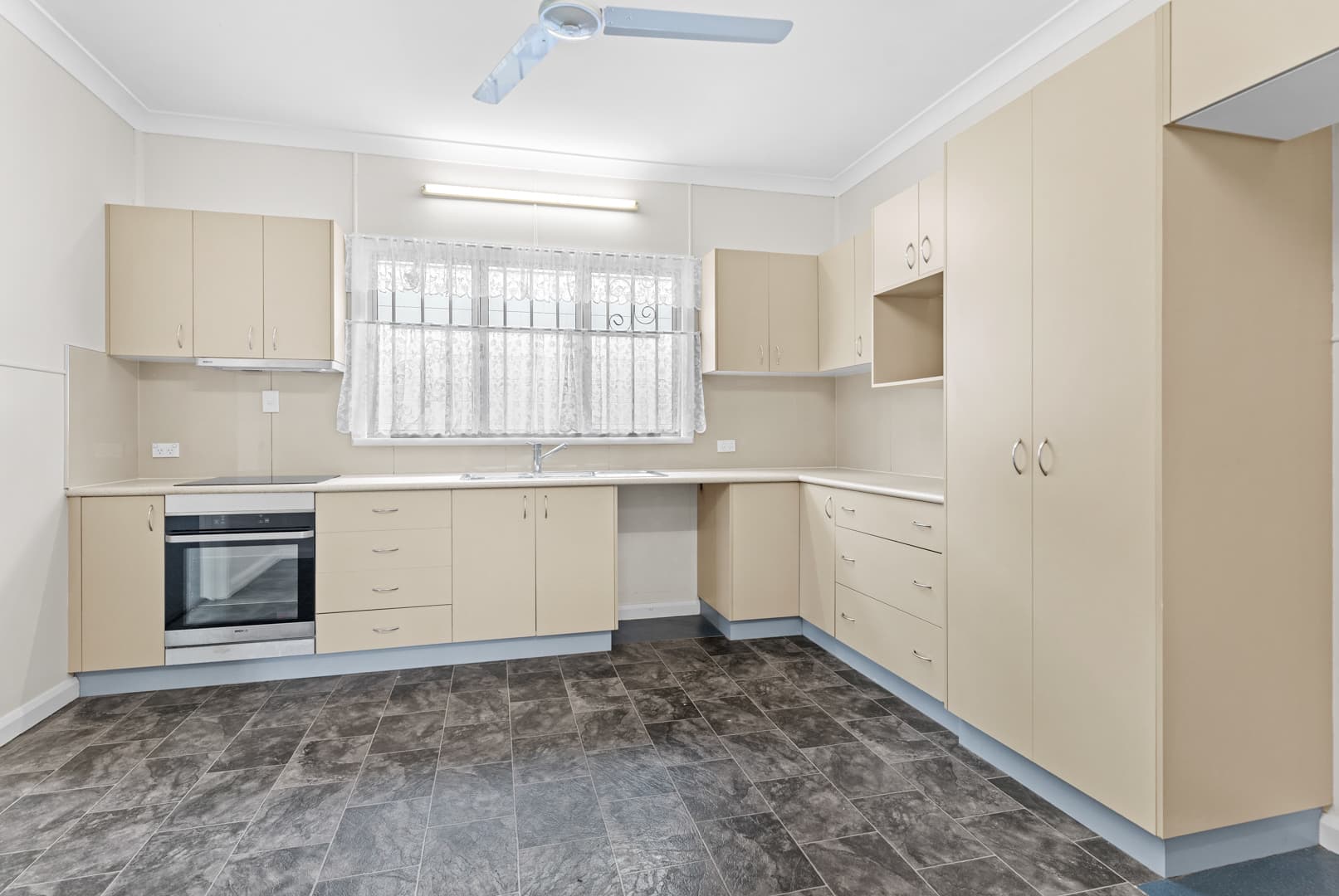 25 Norman Street, Gordonvale, photo 5